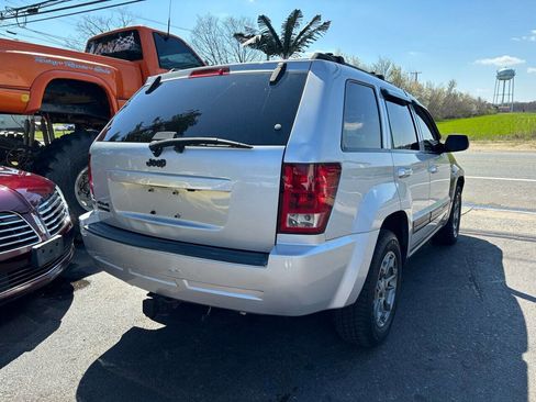 Used 2006 Jeep Grand Cherokee Laredo image 3