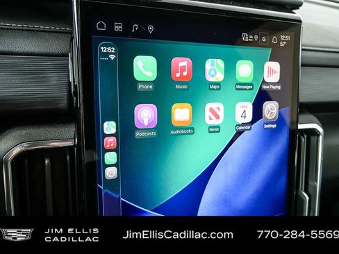 New 2026 GMC Acadia Elevation image 15