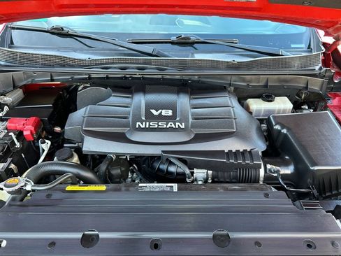 Used 2020 Nissan Titan PRO-4X w/ Pro-4x Convenience Package image 26