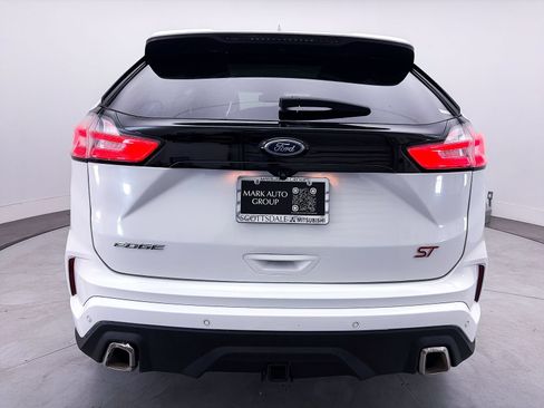 Used 2020 Ford Edge ST w/ Equipment Group 401A AWD/4WD image 15