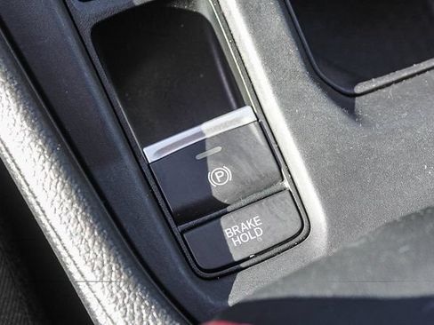 Used 2023 Honda Accord LX image 33