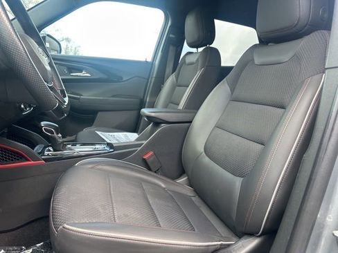 Used 2023 Chevrolet TrailBlazer RS w/ Convenience Package AWD/4WD image 18
