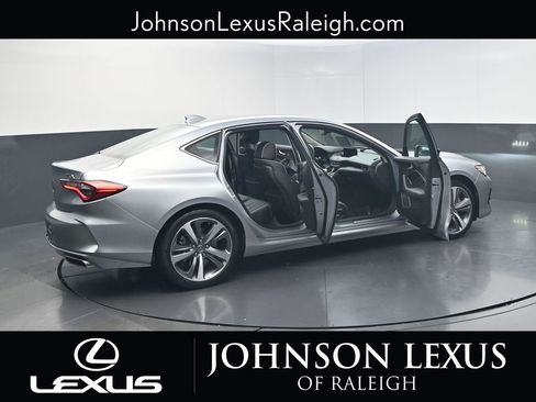 Used 2021 Acura TLX w/ Advance Package image 25