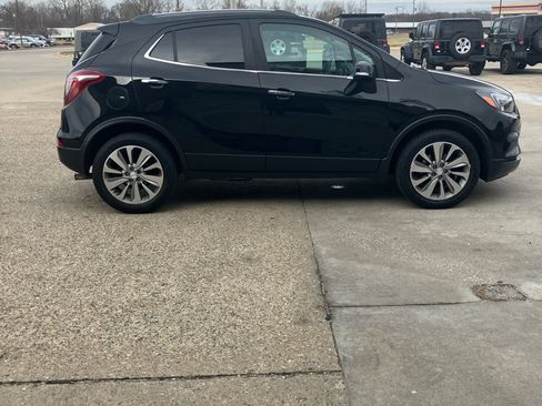 Used 2017 Buick Encore Preferred image 5