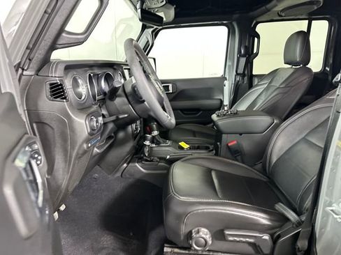 Used 2023 Jeep Wrangler Unlimited Sahara w/ Cold Weather Group image 11