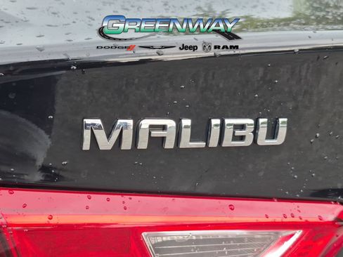 Used 2024 Chevrolet Malibu LS FWD image 8