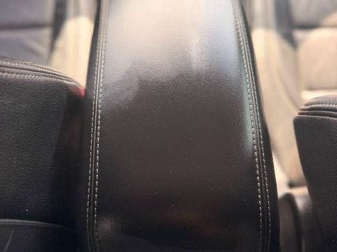 Used 2021 Dodge Durango SXT w/ 3rd Row Seating Group RWD image 30