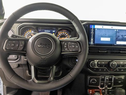 New 2026 Jeep Gladiator Mojave image 28