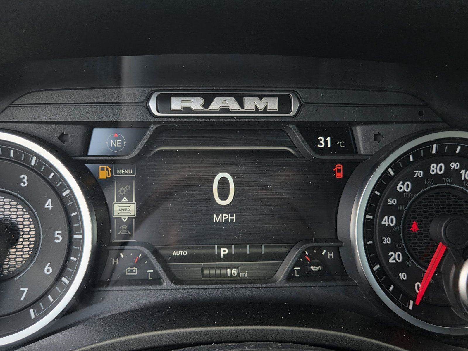 New 2026 RAM 1500 Big Horn AWD/4WD image 24