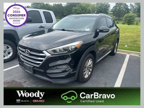 Used 2017 Hyundai Tucson SE Plus w/ Cargo Package FWD image 1