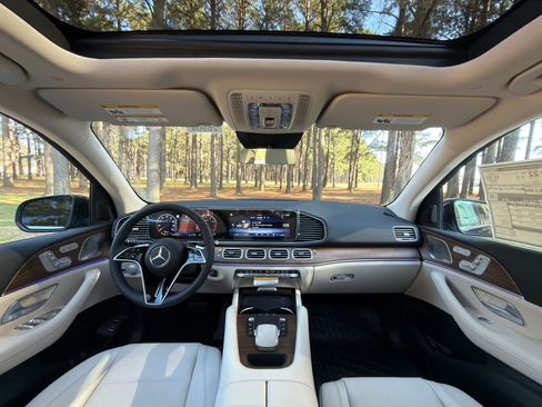 New 2026 Mercedes-Benz GLE 350 4MATIC image 2