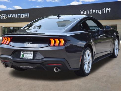 Used 2024 Ford Mustang GT Premium RWD image 8