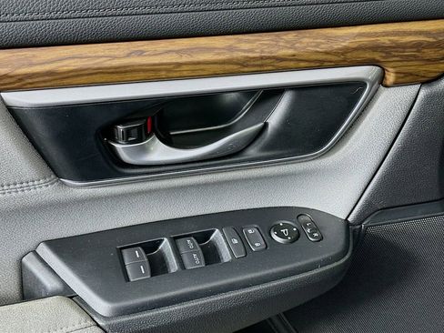Used 2019 Honda CR-V EX image 23