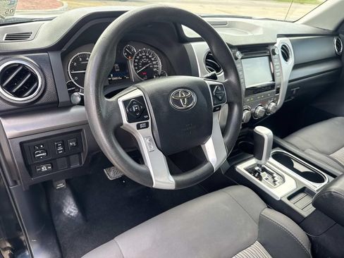 Used 2016 Toyota Tundra SR5 w/ SR5 Upgrade Package RWD image 19