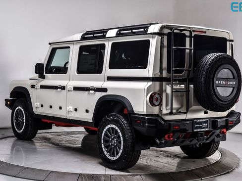 New 2026 INEOS Grenadier Fieldmaster Edition image 4