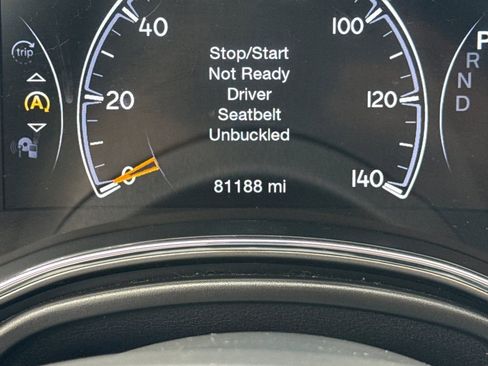 Used 2019 Jeep Grand Cherokee Laredo AWD/4WD image 27