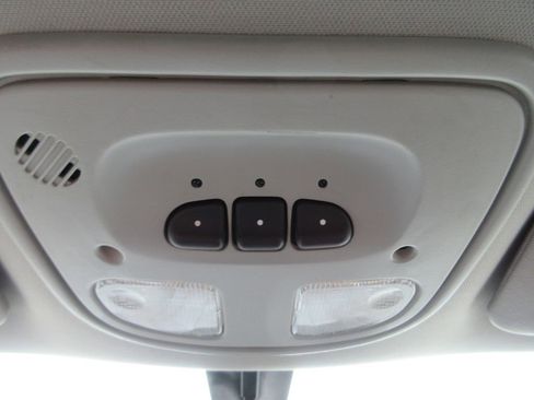 Used 2010 Chevrolet Malibu LTZ image 32