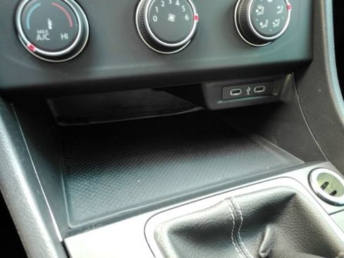 Used 2024 Volkswagen Jetta Sport FWD image 42
