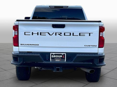 Used 2024 Chevrolet Silverado 2500 Custom w/ Custom Convenience Package AWD/4WD image 5