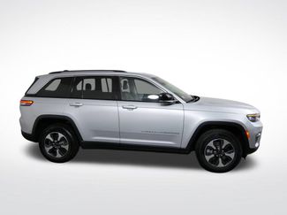 Used 2022 Jeep Grand Cherokee Limited 4xe AWD/4WD video 2