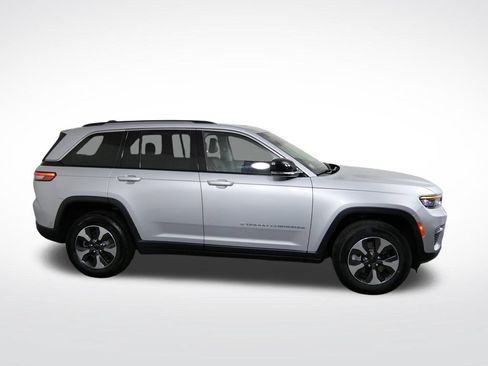 Used 2022 Jeep Grand Cherokee Limited 4xe AWD/4WD image 2