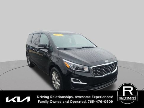 Used 2021 Kia Sedona EX FWD image 3