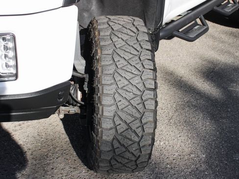 Used 2023 GMC Sierra 2500 AT4 w/ AT4 Preferred Package image 55