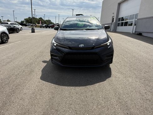 Certified 2025 Toyota Corolla SE FWD image 20