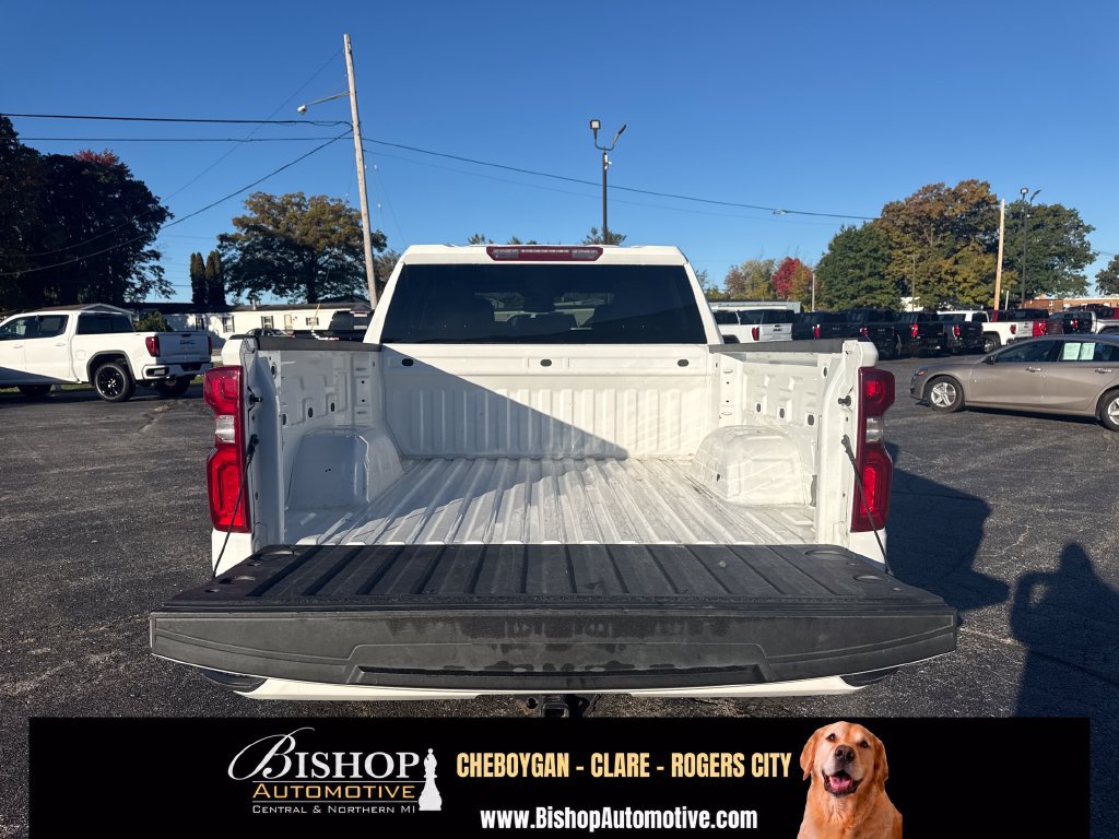 Used 2023 Chevrolet Silverado 1500 RST AWD/4WD image 7