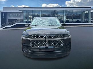 New 2026 Lincoln Navigator Black Label AWD/4WD video 2