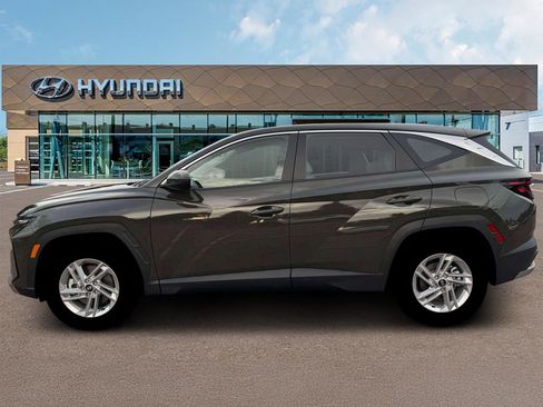 New 2026 Hyundai Tucson SE FWD image 3