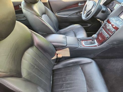 Used 2017 INFINITI QX50 2WD w/ Premium Plus Package image 14