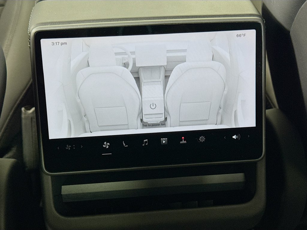 Used 2024 Tesla Model 3 Long Range RWD image 55