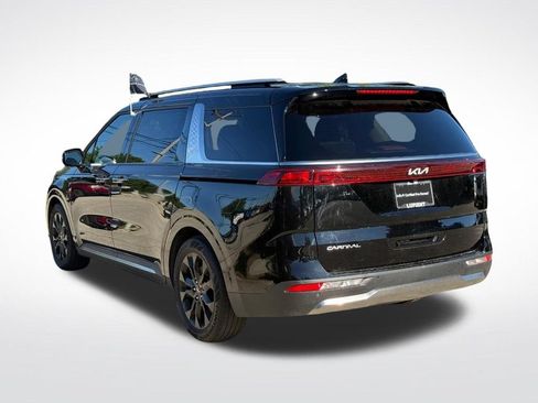 Used 2024 Kia Carnival SX FWD image 5