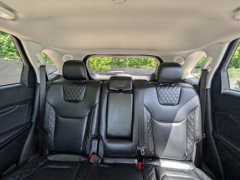 Used 2023 Ford Edge Titanium AWD/4WD image 16