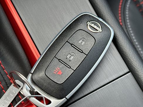 Used 2025 Nissan Kicks SR image 36