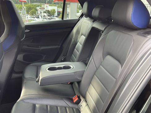 Used 2024 Volkswagen Golf R AWD/4WD image 13