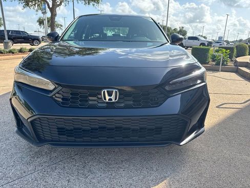 Used 2025 Honda Civic Sport image 3