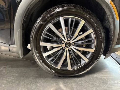 Certified 2025 INFINITI QX60 Luxe w/ Black Edition AWD/4WD image 14