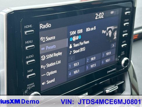 Used 2021 Toyota Corolla SE image 27