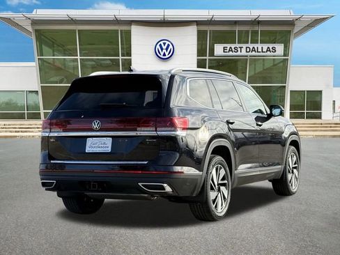 New 2026 Volkswagen Atlas SEL image 4
