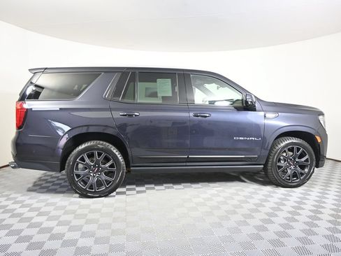 Used 2023 GMC Yukon Denali w/ Denali Reserve Package AWD/4WD image 7