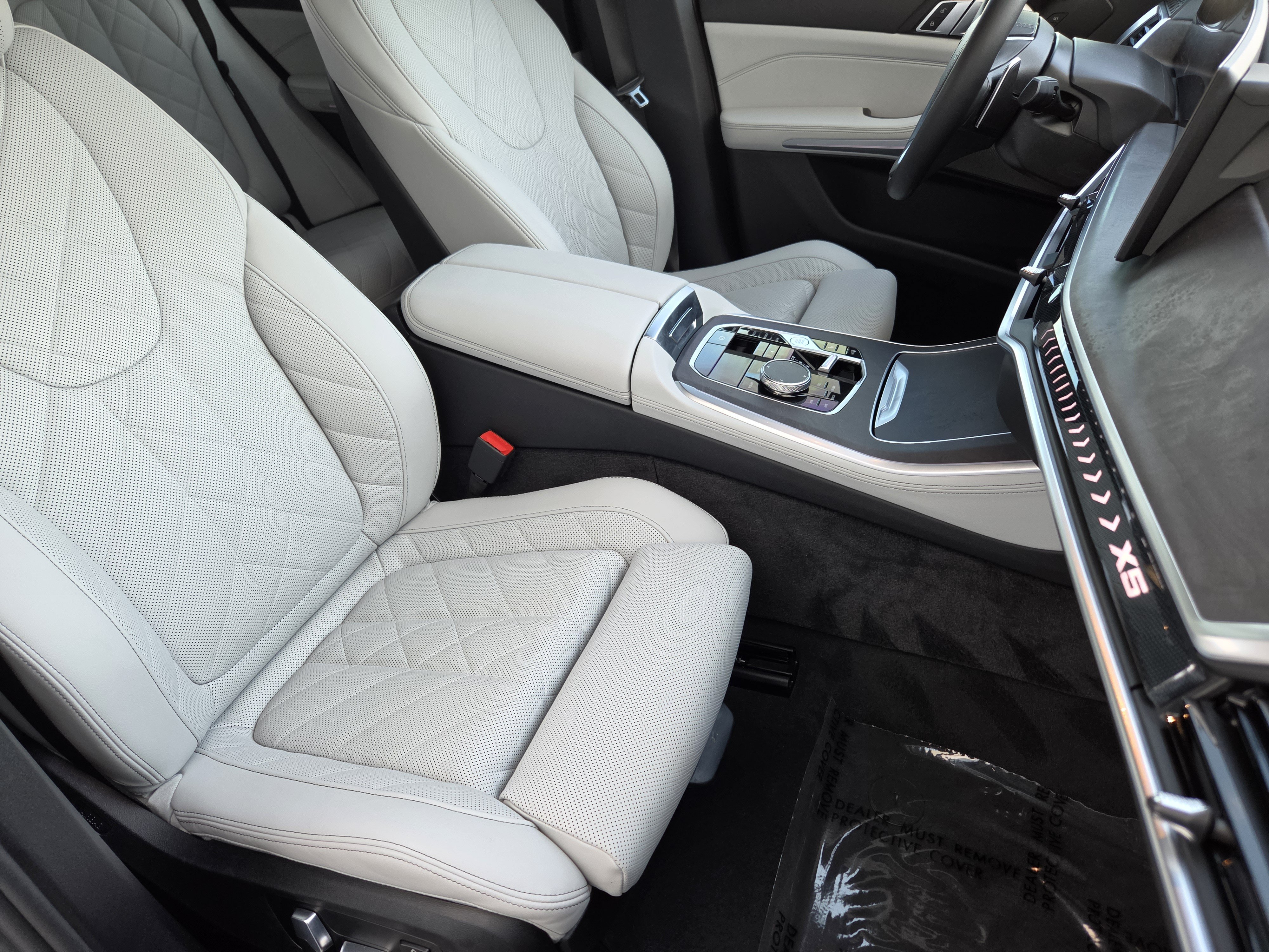 Used 2024 BMW X5 sDrive40i w/ Premium Package RWD image 13