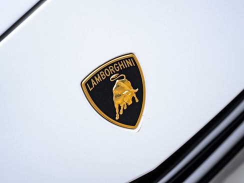 Used 2023 Lamborghini Urus S image 14