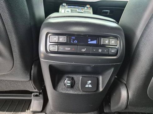 Used 2022 Hyundai Palisade Calligraphy w/ Cargo Package AWD/4WD image 13