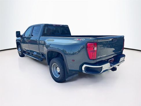 Used 2025 Chevrolet Silverado 3500 LT w/ Texas Edition image 3