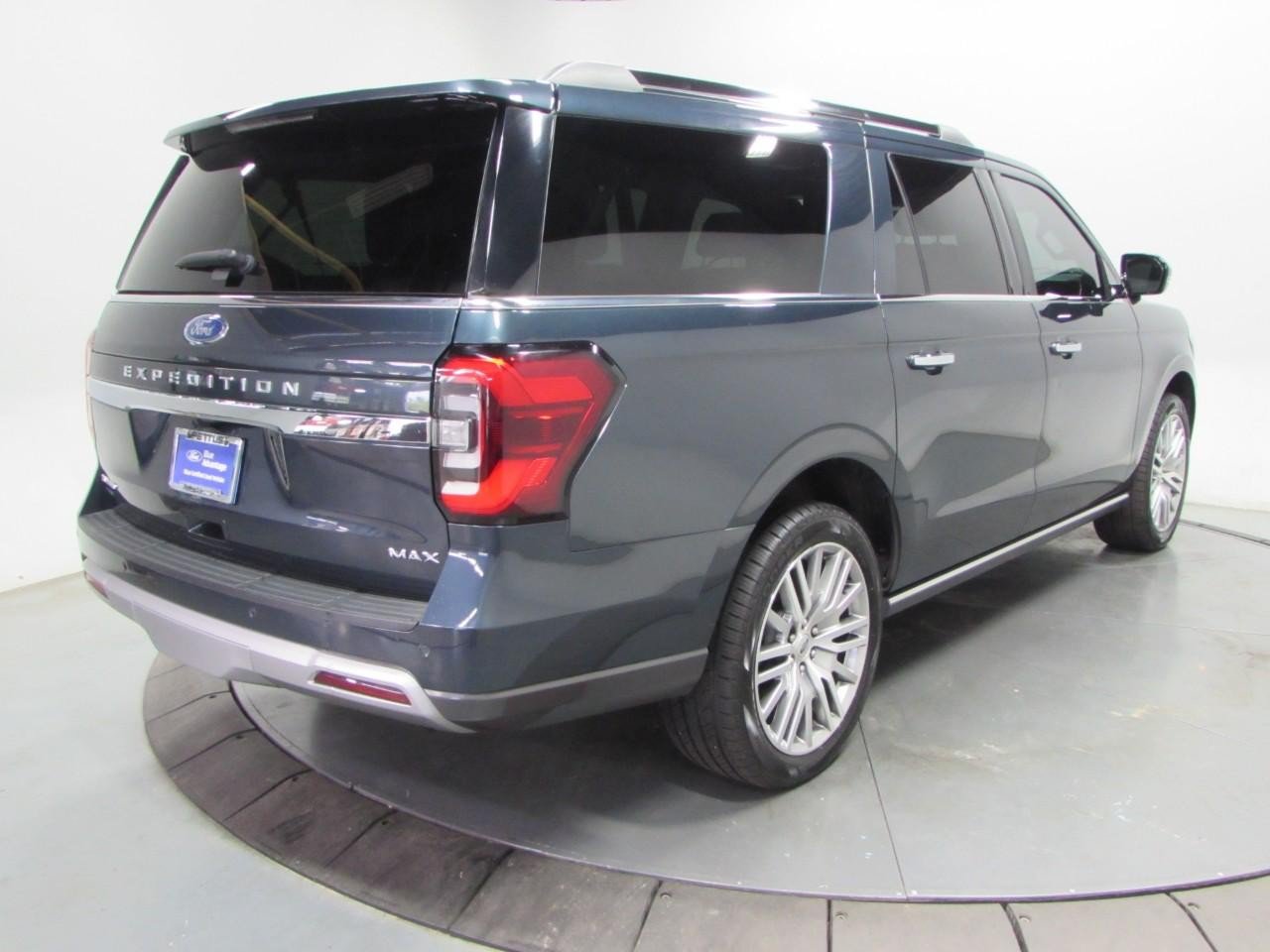 Used 2023 Ford Expedition Max Limited AWD/4WD image 7