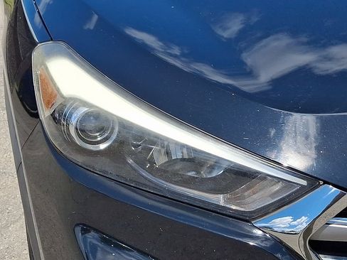 Used 2017 Hyundai Tucson Limited w/ Limited Ultimate Package 03 AWD/4WD image 9