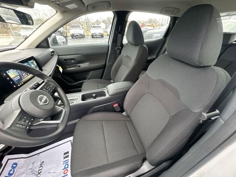 New 2026 Nissan Kicks S image 11