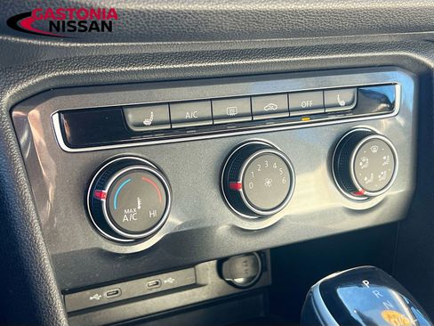 Used 2024 Volkswagen Tiguan S image 19